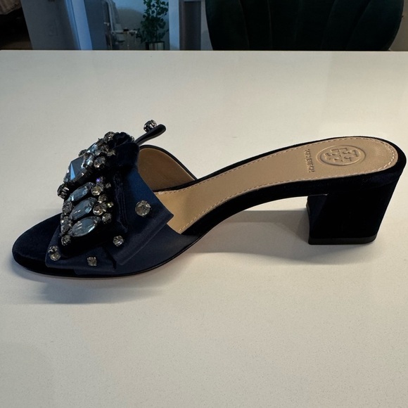 Tory Burch Bow Velvet Crystal slide heels size 5.5 navy blue - Picture 9 of 16